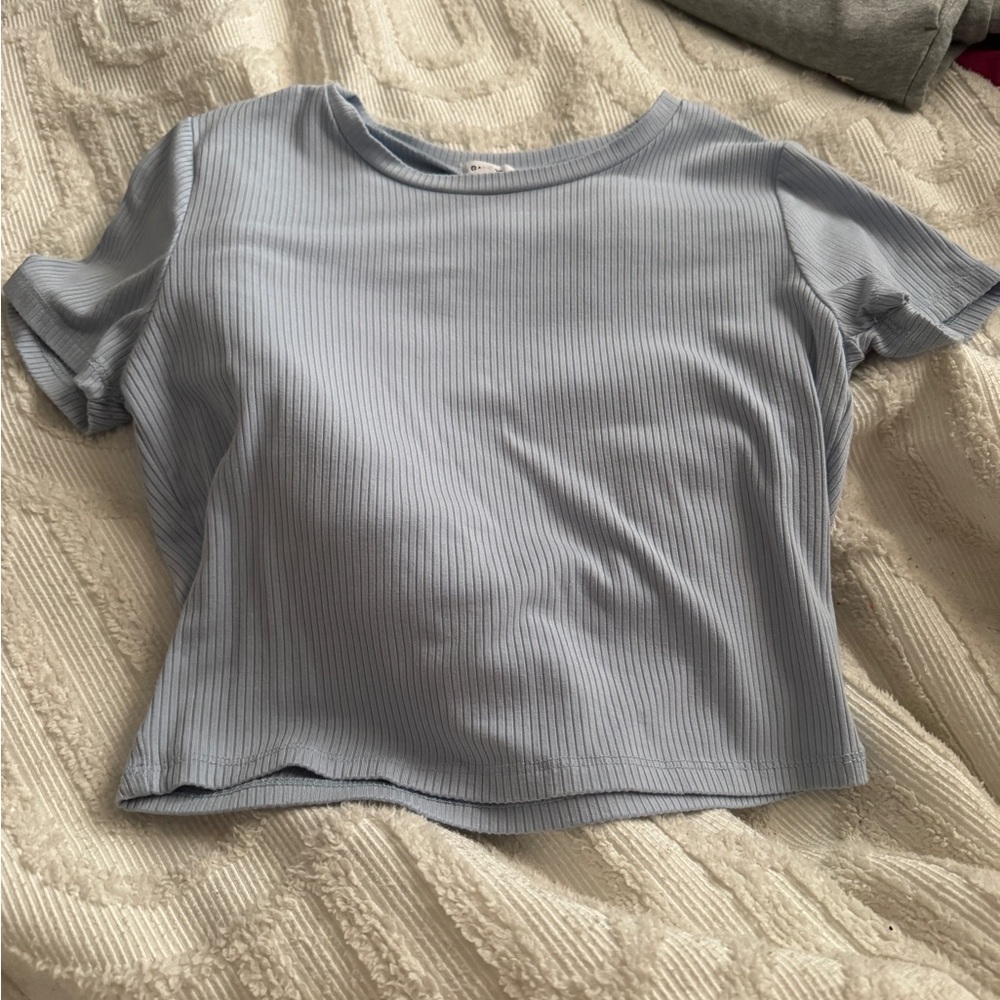 garage cropped t